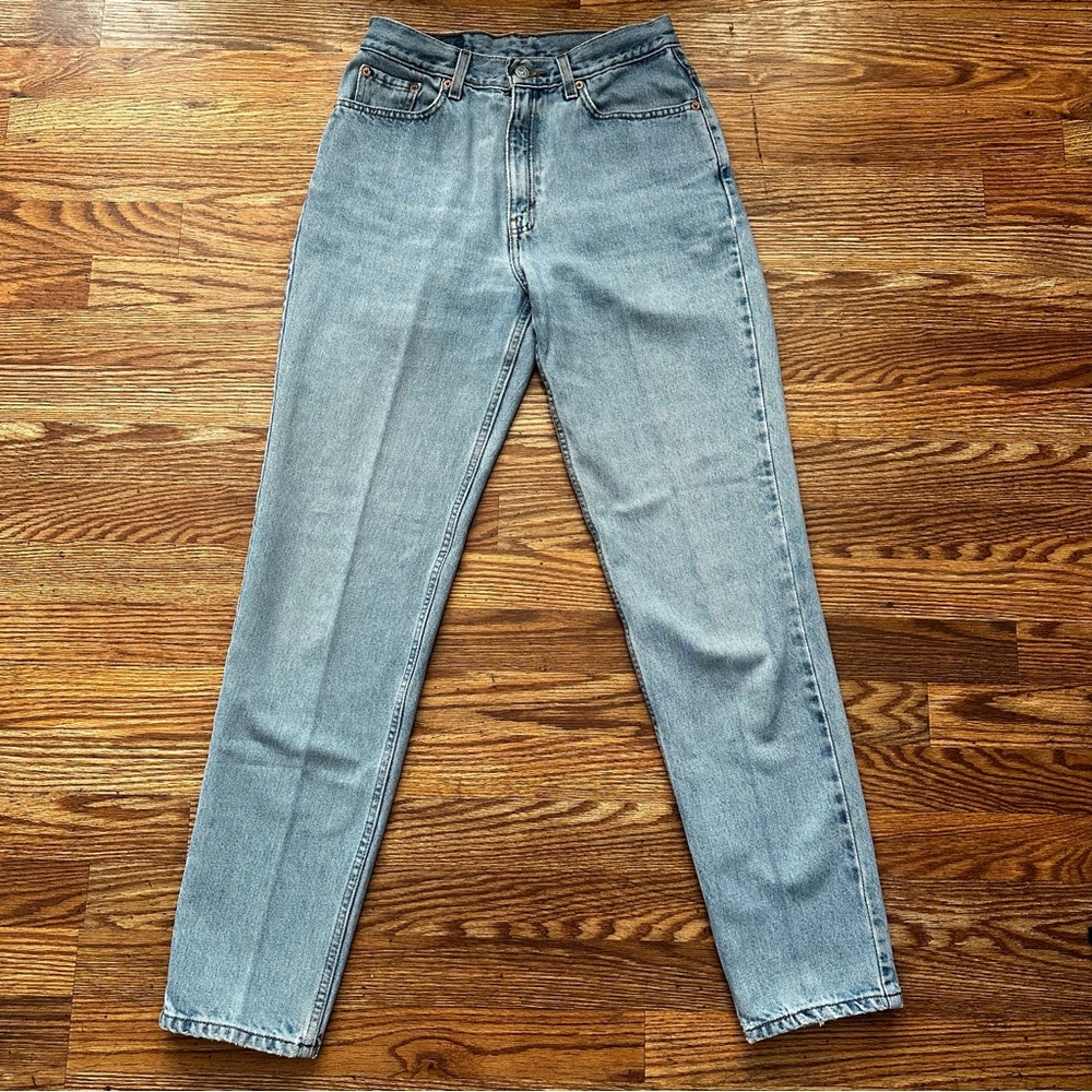 Vintage Levi’s 512 Slim Fit Tapered Leg Jeans